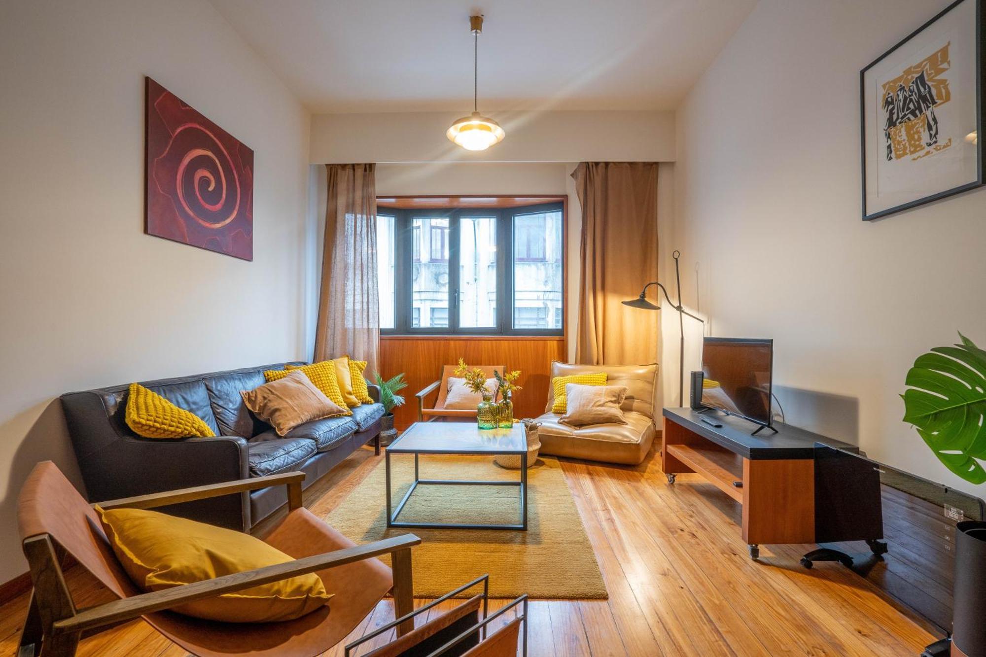 Sublime Downtown Retreat By Elsa Leilighet Porto Eksteriør bilde