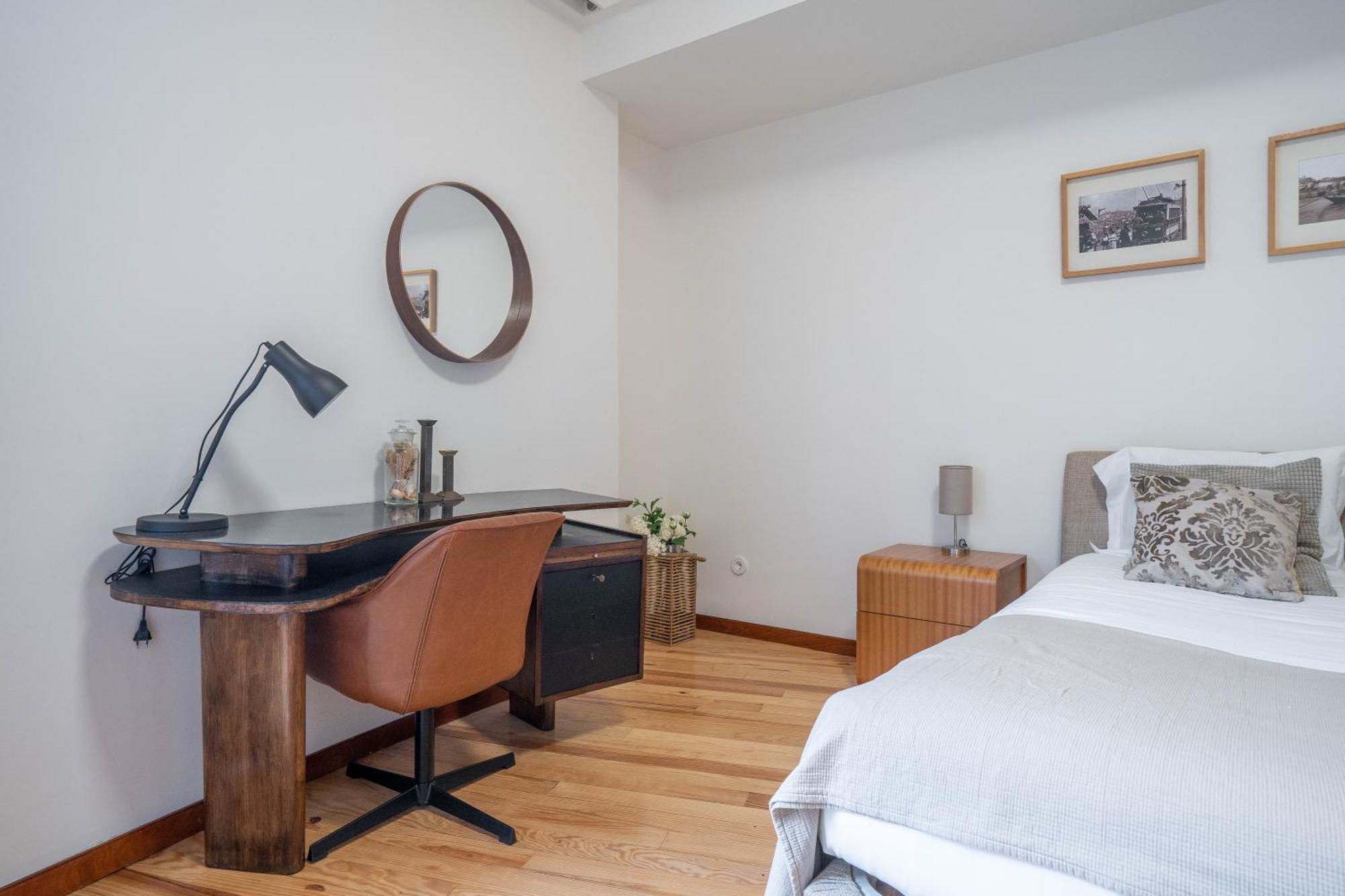 Sublime Downtown Retreat By Elsa Leilighet Porto Eksteriør bilde